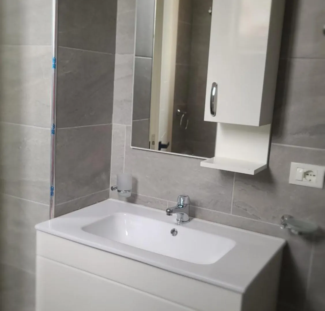 公寓 Home Inn Apartaments 地拉那